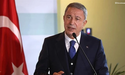 Hulusi Akar'dan Nevşin Mengü ve Ümit Özdağ iddialarına sert tepki