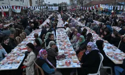 Manisa'da Ramazan’ın bereketini Köprübaşı’nda paylaştı