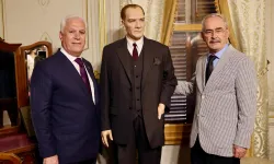 Atatürk’ün balmumu heykeli, Bursa Hünkâr Köşkü’nde