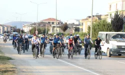 Bursa İnegöl'de pedallar 'Zaferden Kurtuluşa' çevrildi