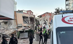 Kocaeli Gebze’de 6 katlı bina çöktü!