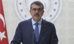 Bakan Tekin'den 24 Kasım Öğretmenler Günü mesajı