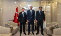 Bakan Ersoy: Turizm gelirinde 64 milyar dolar hedefini yakalıyoruz