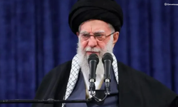 Dünyanın gözü Tahran’da! "Hamaney’in cesedi enkazdan çıkarıldı"