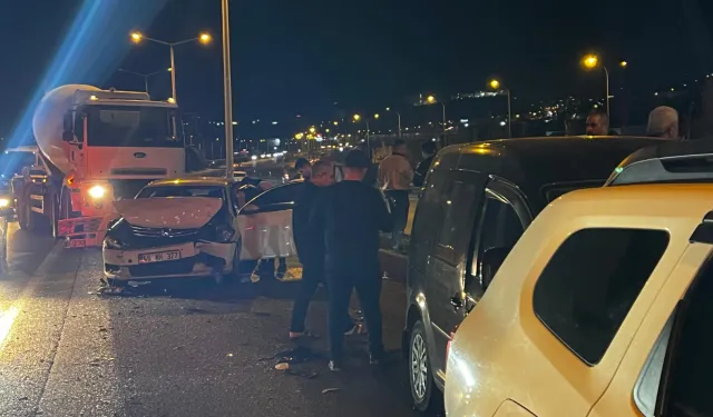 Kahramanmaraş'ta zincirleme trafik kazası! 4 araç hasar gördü