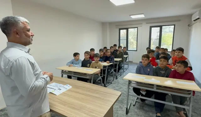 Mardin'de hafızlık öğrencilerine burs desteği