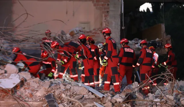 Muğla'da gerçeği aratmayan deprem tatbikatı