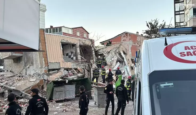 Kocaeli Gebze’de 6 katlı bina çöktü!