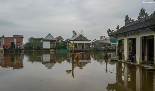 Vietnam'da sel felaketi! Ölü sayısı 90'a yükseldi