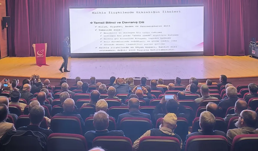 Saadet Partisi Bursa eğitim aldı