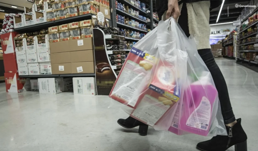 Marketlerde kullanılan plastik poşetlerde fiyat değişti